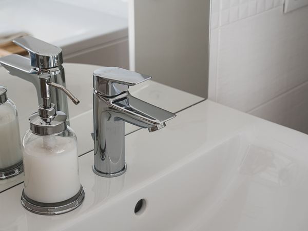 Modern chrome basin mixer